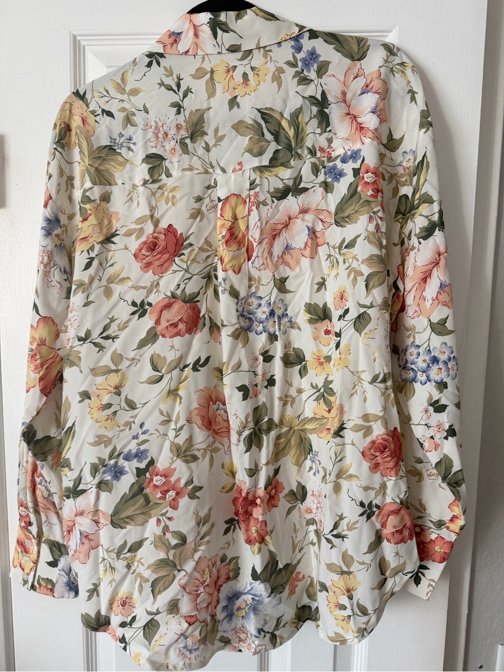 Philosophy Cream Floral Button-Up Blouse - Picture 4 of 5